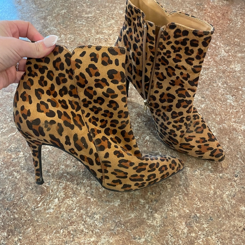 Zigi Soho Animal Print Heeled Boots